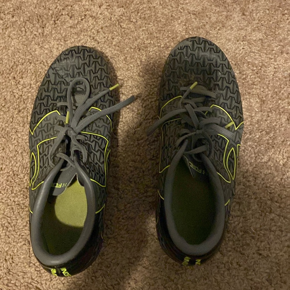 Soccer cleats